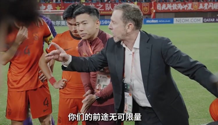 連說三次“很棒”！久爾杰維奇賽后喊話隊(duì)員：你們的前途無可限量